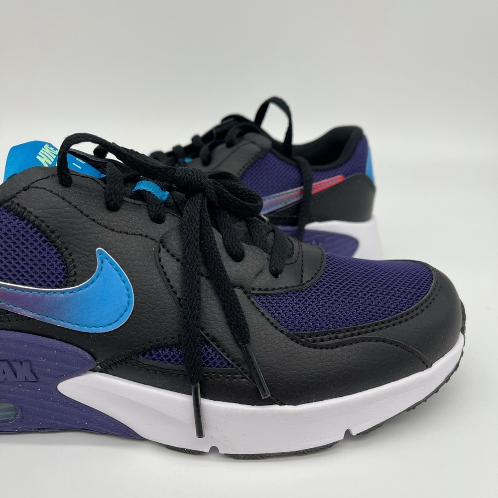 WMNS Nike Air Max Excee - Picture 4 of 10